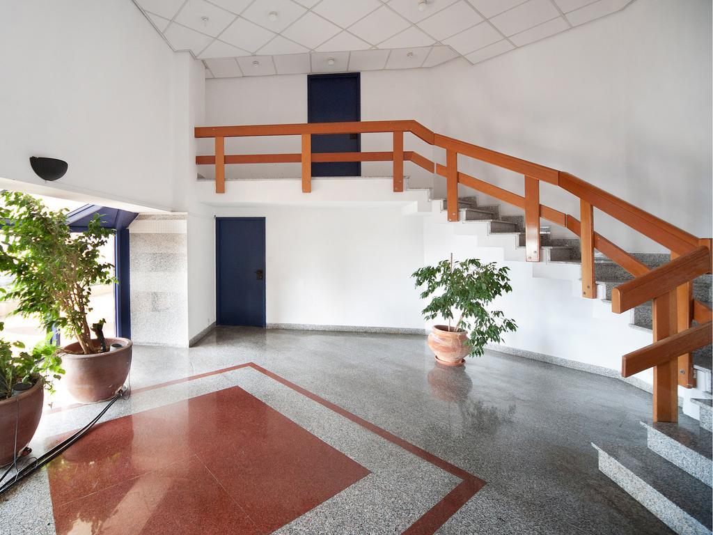 Chic 3Br Apt W Sauna & Parking On The Beach By Sea N' Rent Tel Aviv Buitenkant foto