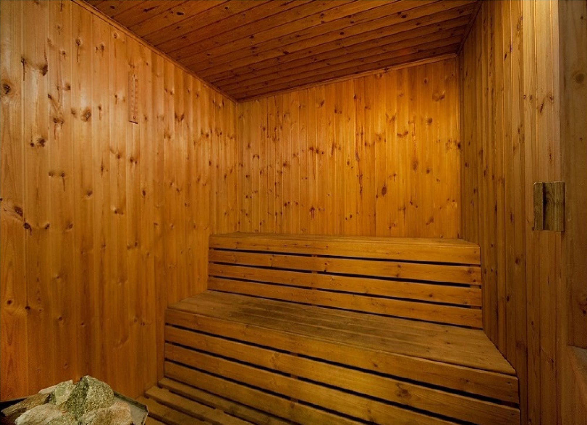 Chic 3Br Apt W Sauna & Parking On The Beach By Sea N' Rent Tel Aviv Buitenkant foto